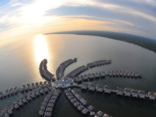 Avani Sepang Golden Coast Resort
