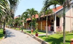 Hoian Beach Resort