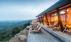 Isibindi Rhine Ridge Safari Lodge