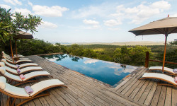 Isibindi Rhine Ridge Safari Lodge