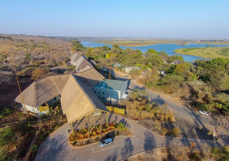 Chobe Busch Lodge