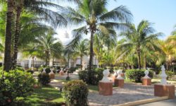 El Dorado Seaside Suites