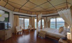 Angaga Island Resort