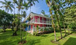 Tortuga Lodge