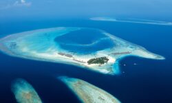 Maledivy - ostrov Constance Moofushi