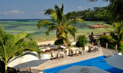 Crown Beach Hotel